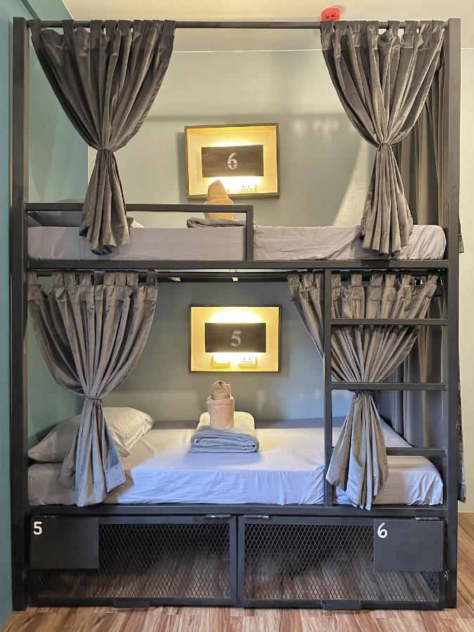 Outpost Hostel - Coron Luaran gambar