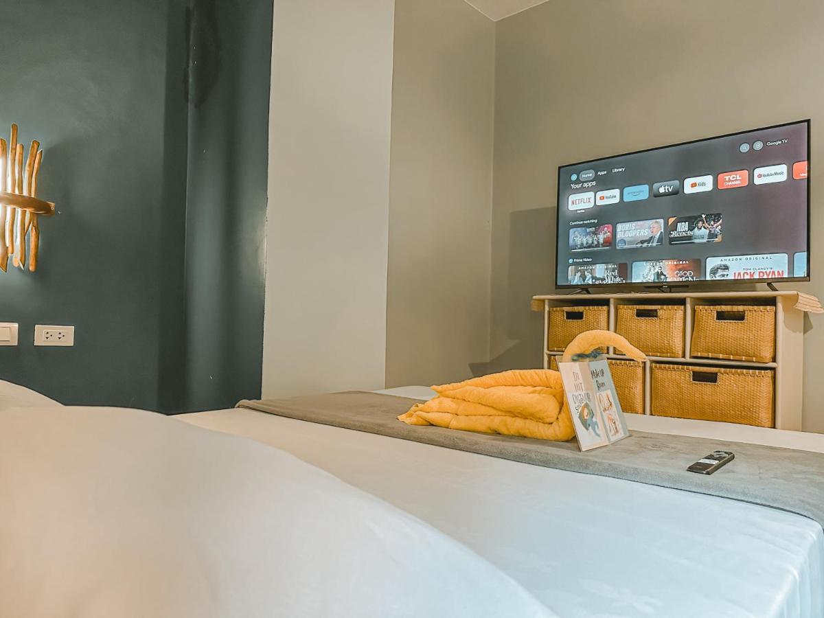Outpost Hostel - Coron Luaran gambar