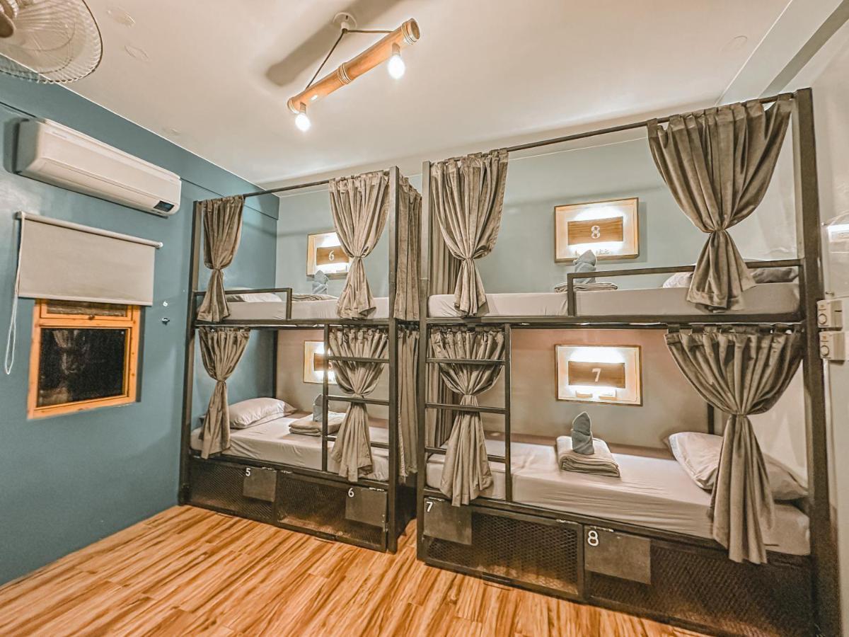Outpost Hostel - Coron Luaran gambar