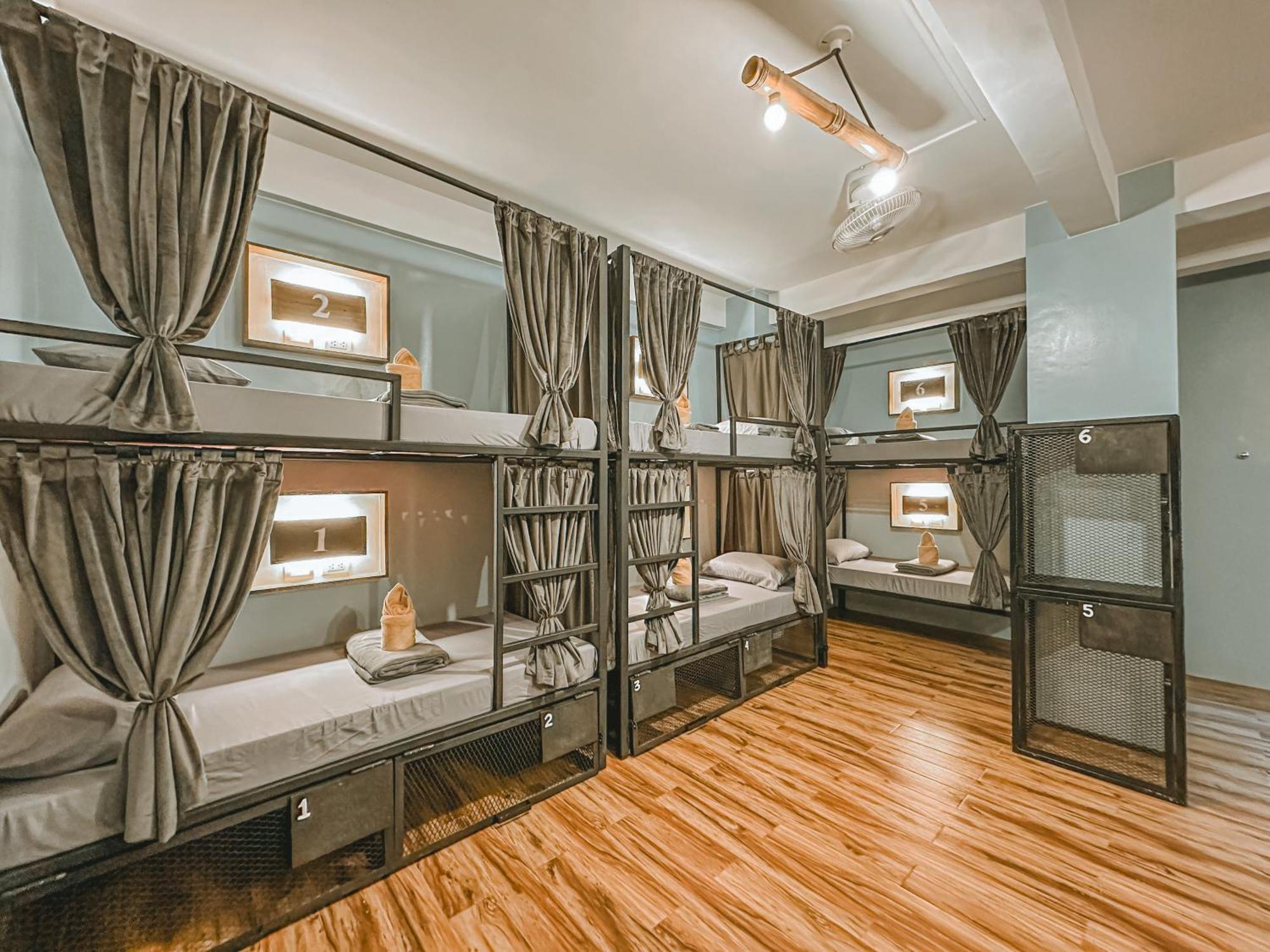 Outpost Hostel - Coron Luaran gambar